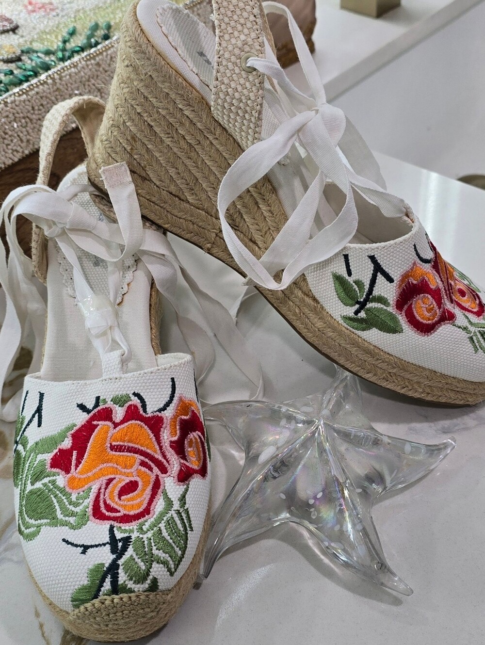 BONGO White Espadrille Wedge Sandals with Orange and Red Floral Embroidery